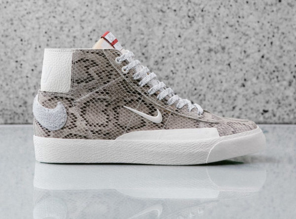 Nike-sb-blazer-mid-light-bone-white-pure-platinum-CN4540-001 (1)