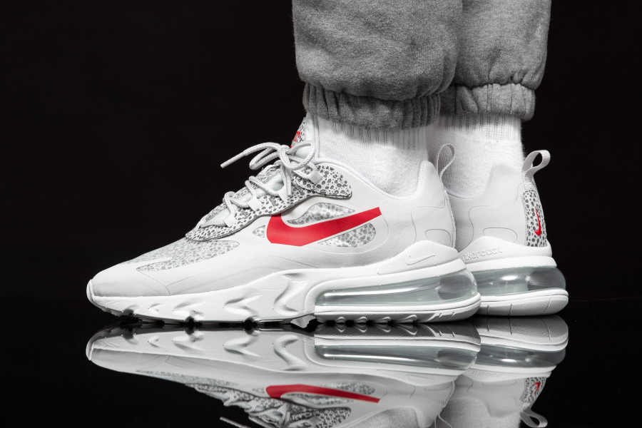 nike air max 270 react grey and red