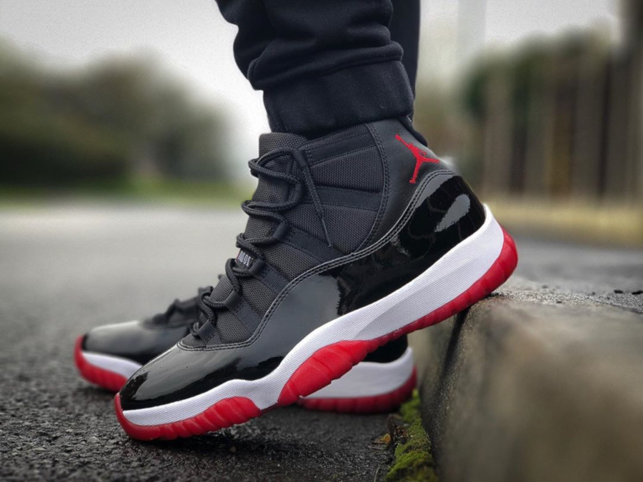 jordan 11 rouge noir