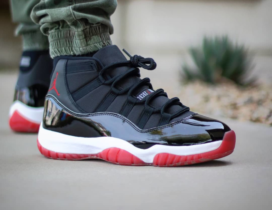 jordan 11 rouge noir