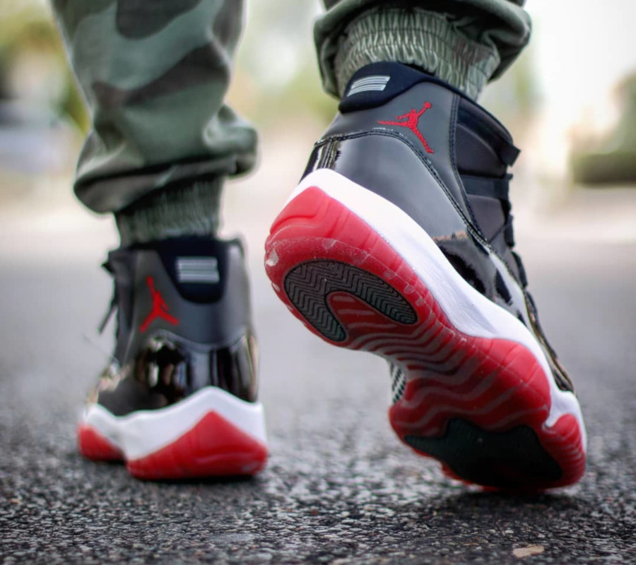 air jordan 11 noir et rouge