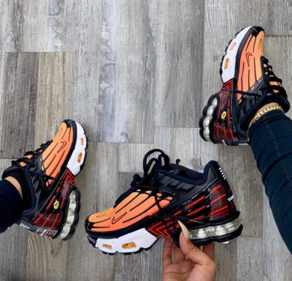 nike tuned tiger orange