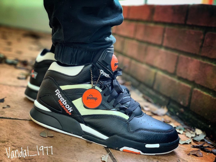 reebok pump omni lite gizmo