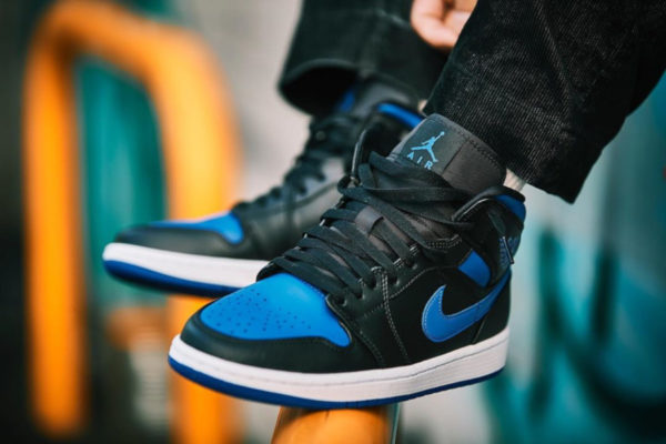 jordan 1 mid royal on feet