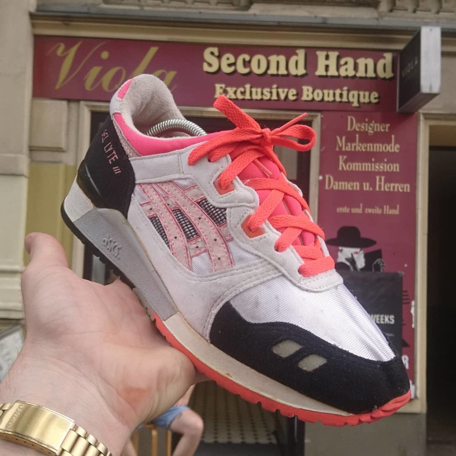 100 Asics ne cesse de gater ses fans Avis que vaut la Asics Gel Lyte 3 Infrared Flash Coral 1191A266
