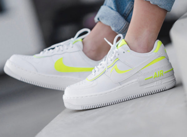 nike air force 1 sage lemon venom