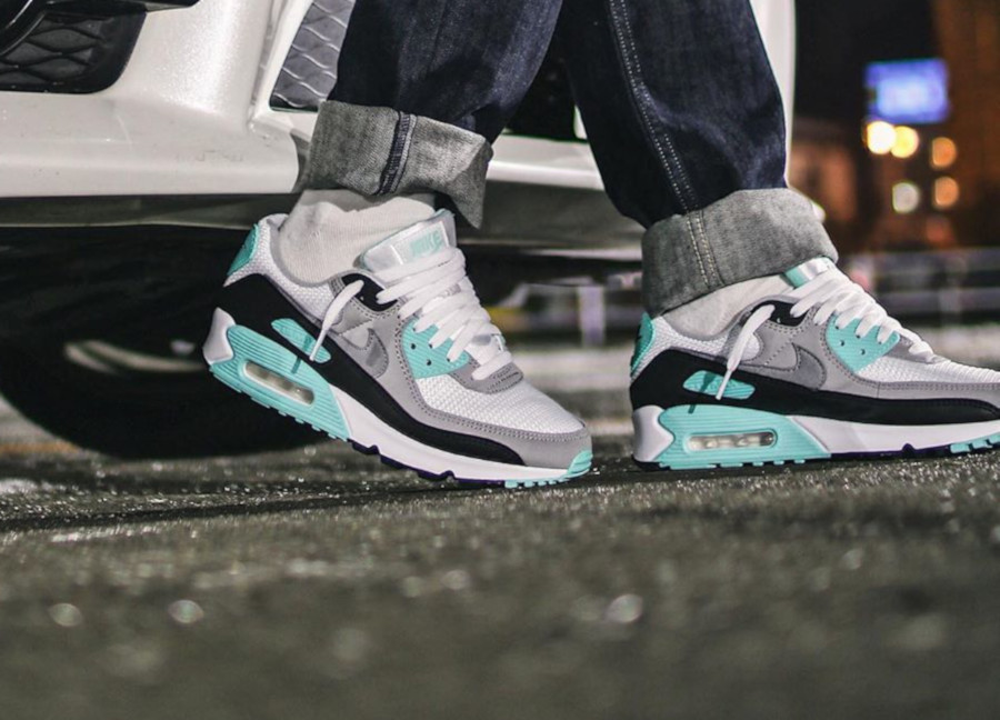 turquoise air max 90