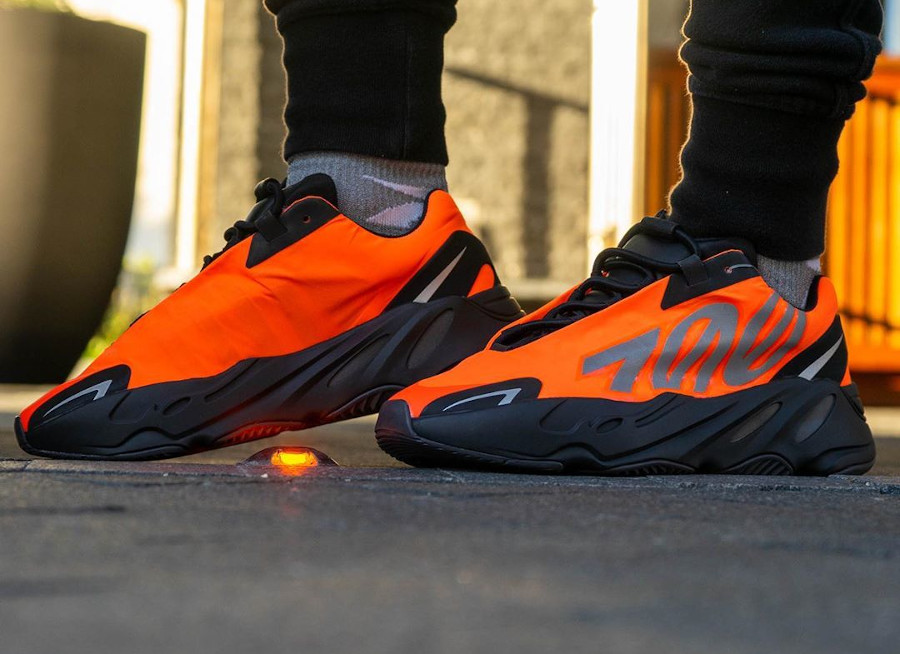 adidas yeezy 700 femme orange