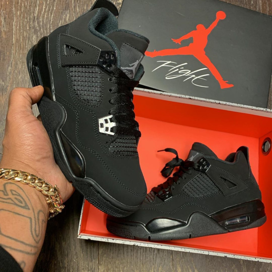 Nike Air Jordan 4 en suède noir (2)