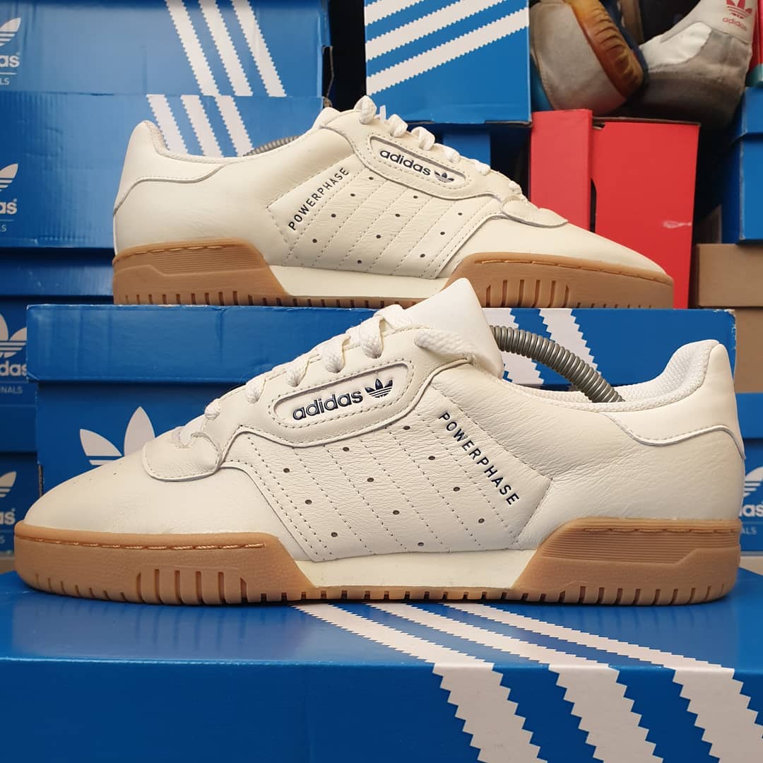 Adidas Powerphase Off White Gum FU9542 pas cher