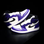 Air Jordan 1 Retro High OG Court Purple White Black 2.0