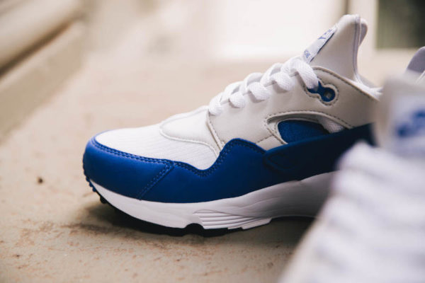 nike huarache dna blue