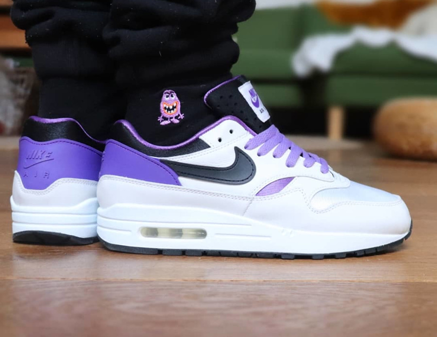 air max one purple punch