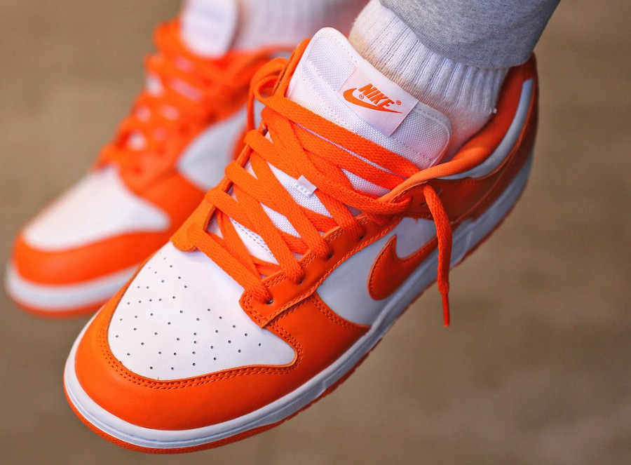 dunk syracuse on feet