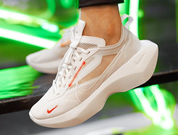 Nike Wmns Vista Lite White Laser Crimson CI0905-100