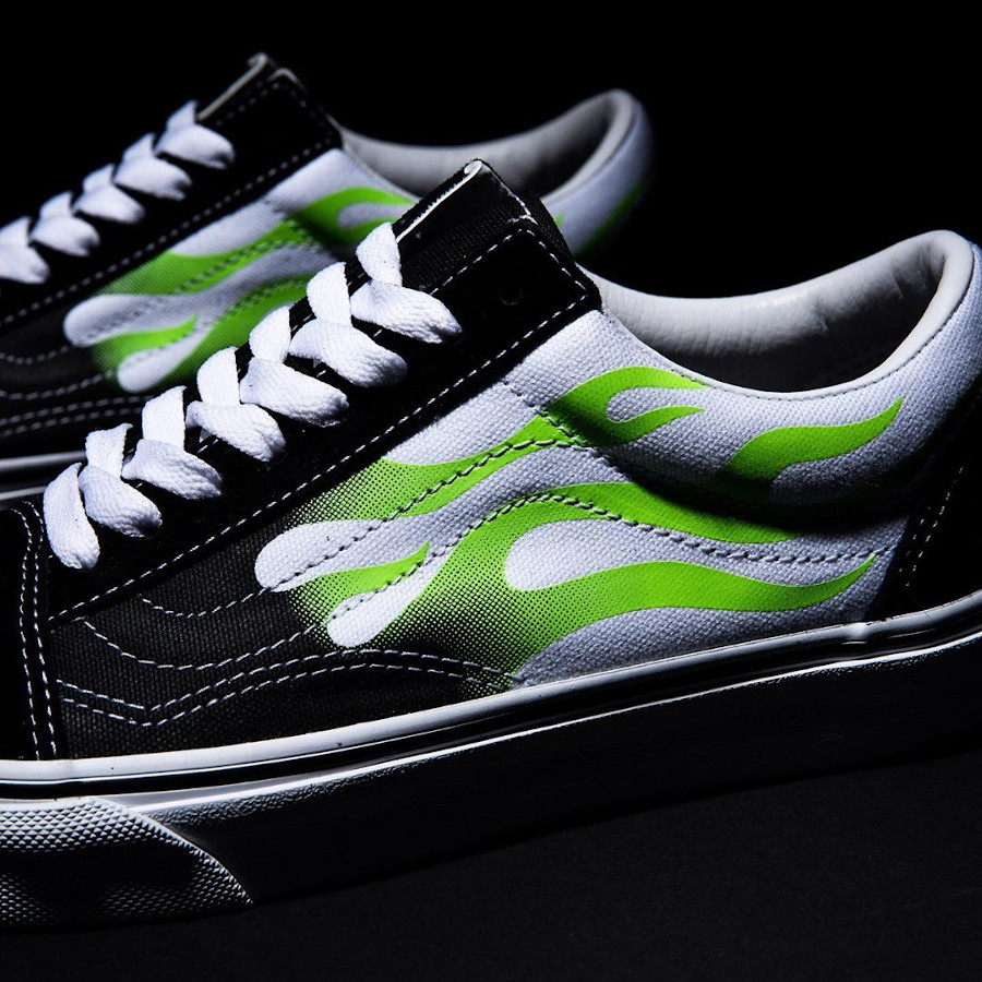 Vans Old Skool avec des flammes vert fluo (1)