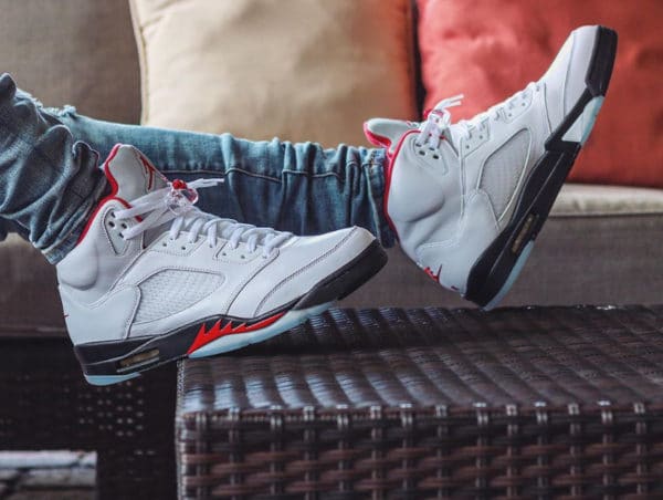 where to buy air jordan 5 fire red