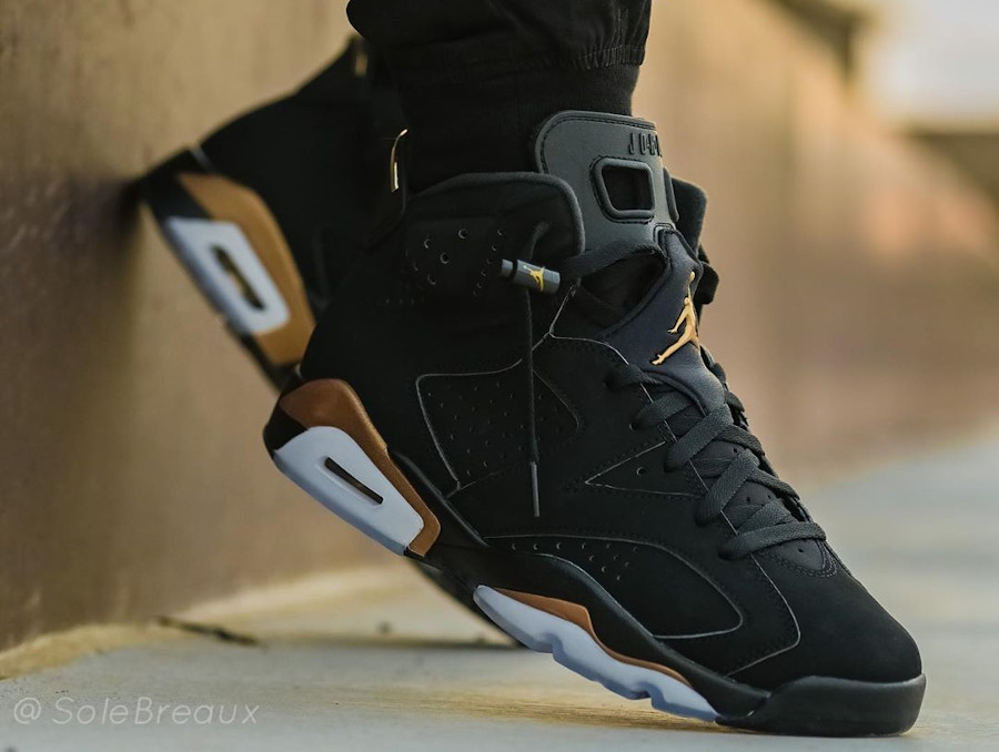 air jordan retro 6 black gold