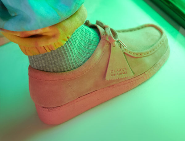 clarks wallabee green suede