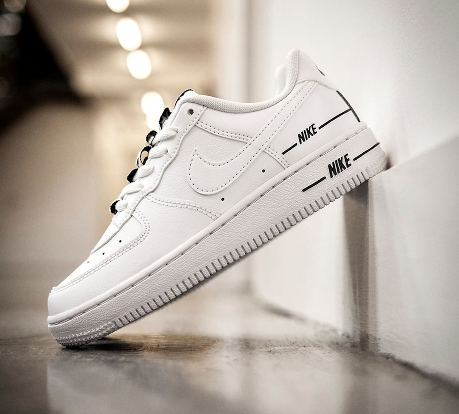 nike air force 1 lv8 overbranding