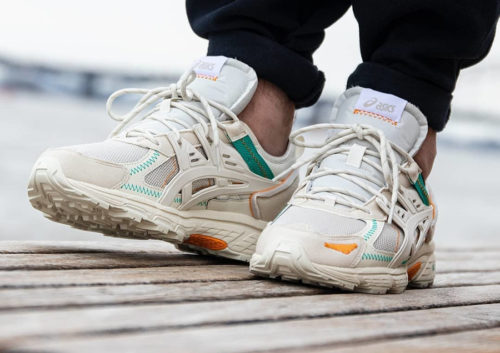 asics venture re birch