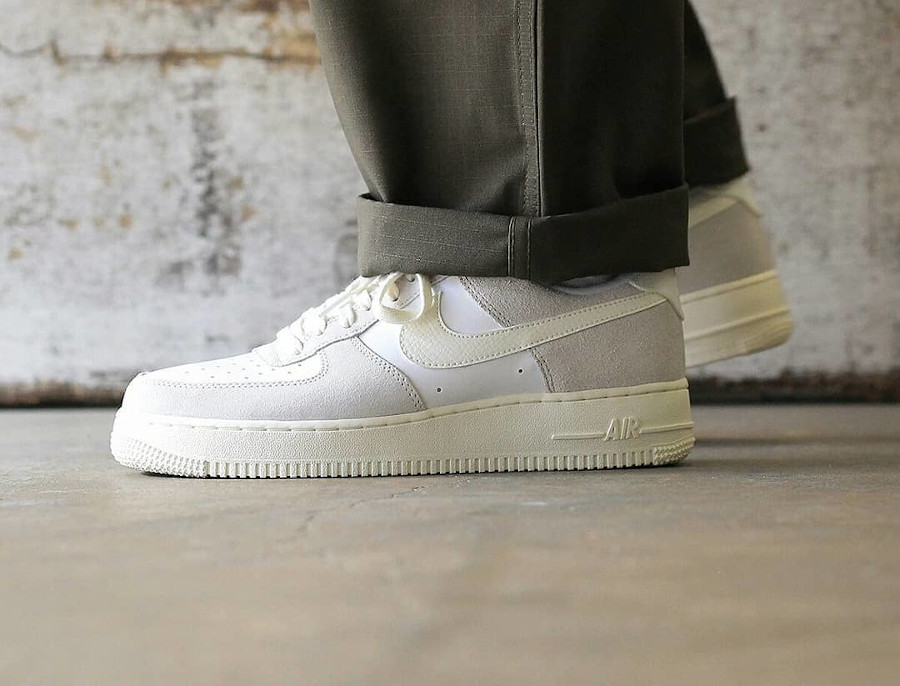 nike air force 1 platinum sail