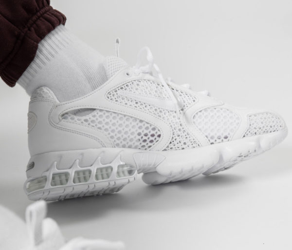 air zoom spiridon cage 2 triple white