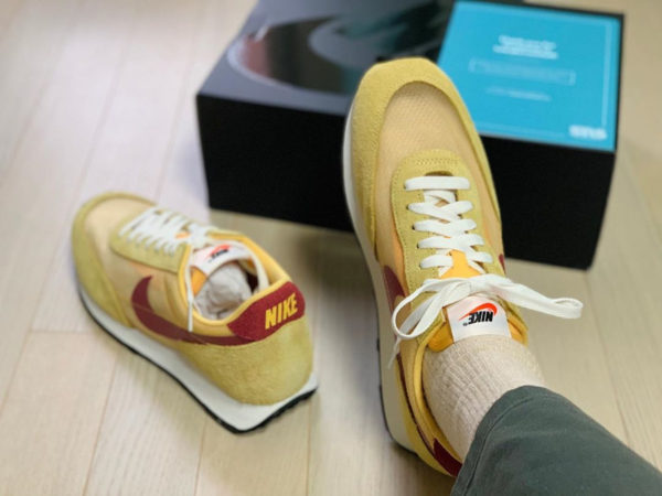 nike daybreak sp gold