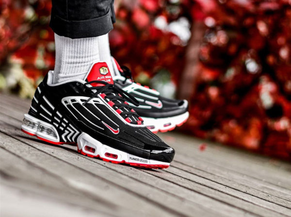 Nike TN Air Max Plus 3 Black White Track Red CJ0601-001