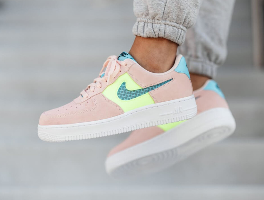 Nike Wmns Air Force 1 ’07 SE Washed Coral CJ1647-600