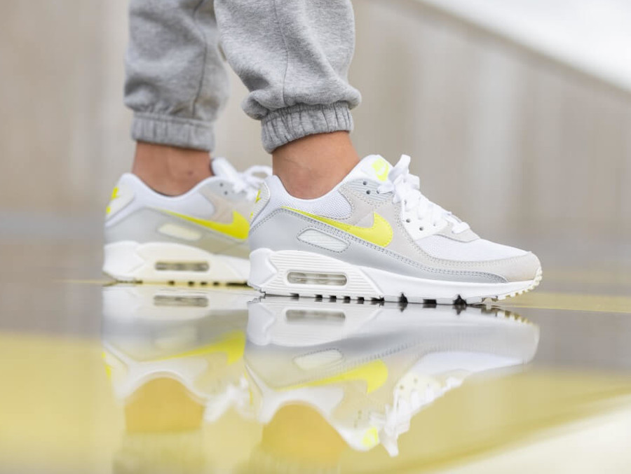 air max 90 white lemon