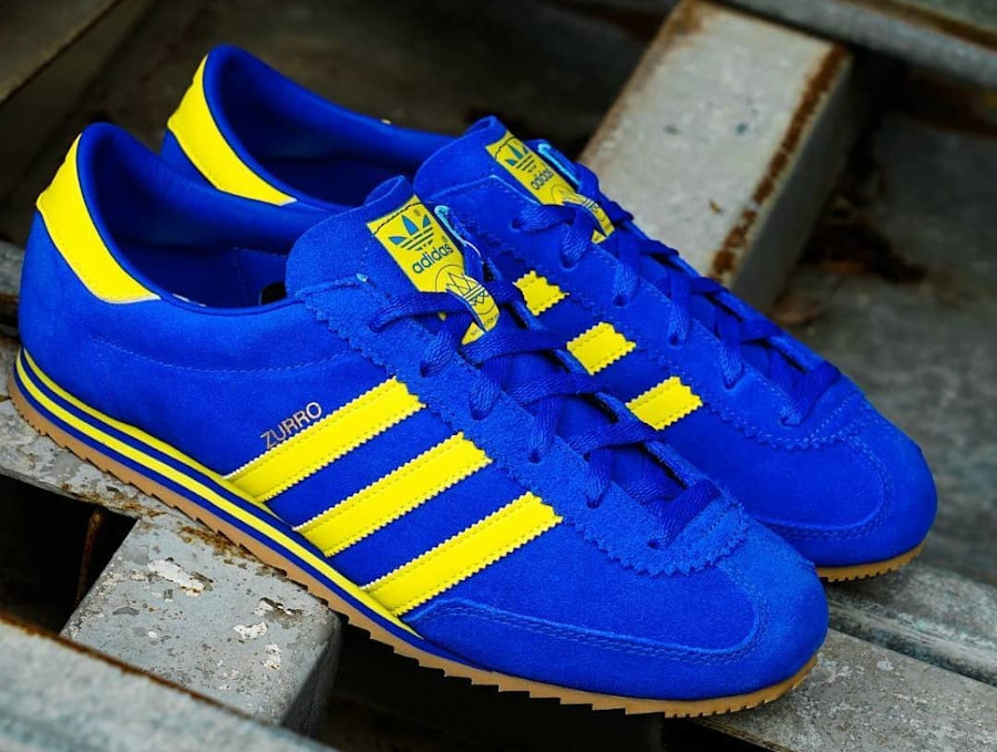 chaussure adidas bleu et jaune