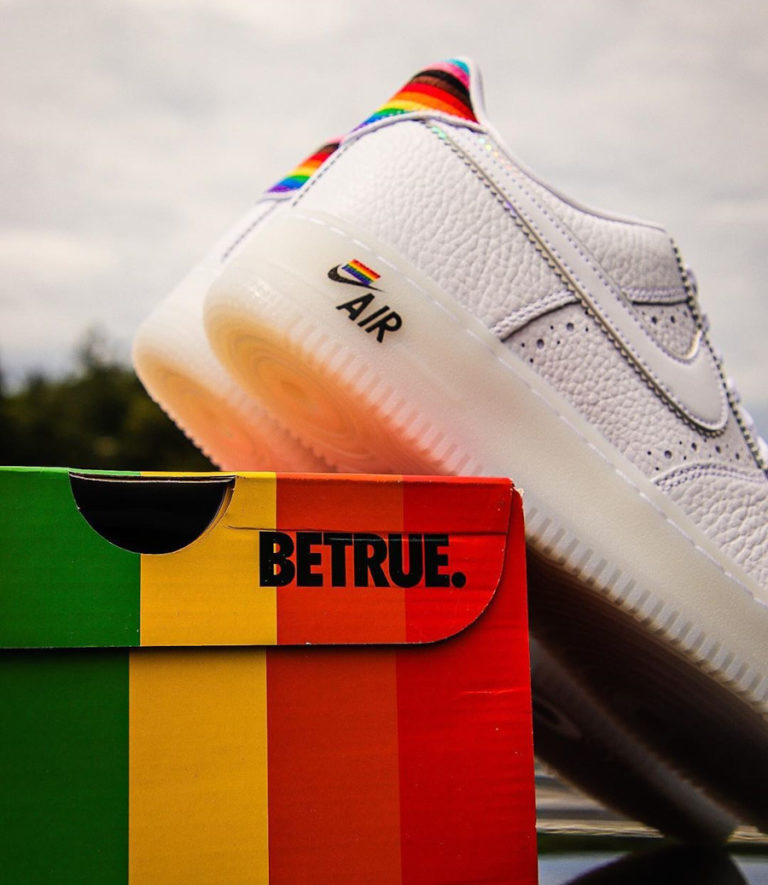nike air force 1 gay pride