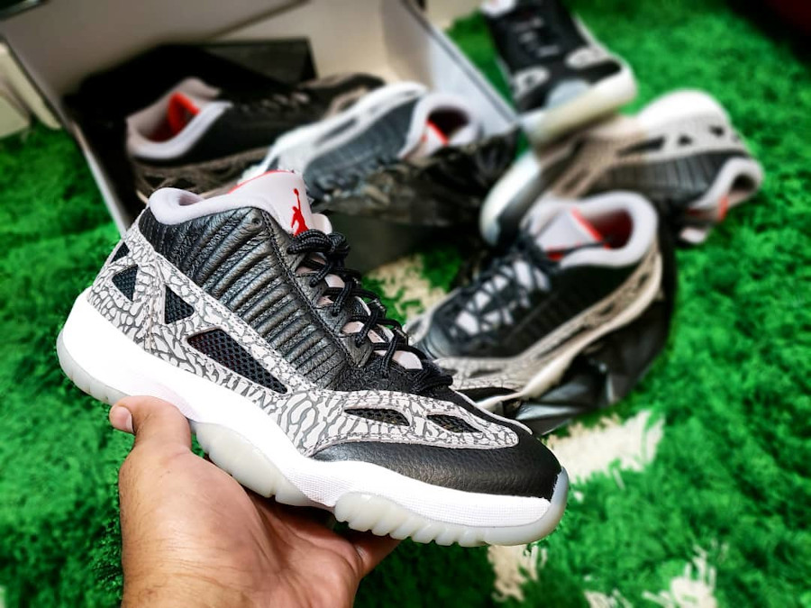 Jordan 11 e sale
