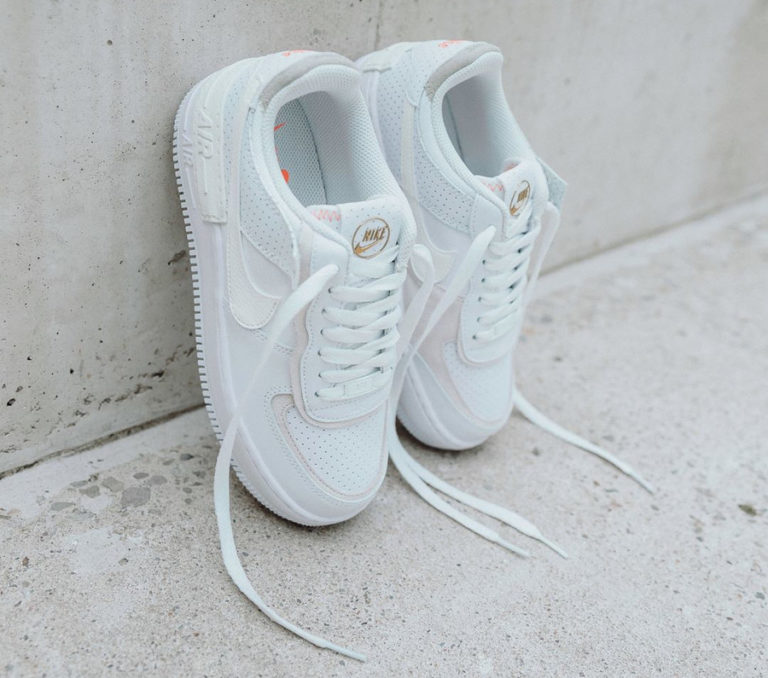 CZ8107-100 : que vaut la Nike Air Force 1 AF1 Shadow White Stone