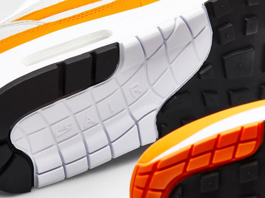 Nike Air Max 1 2020 original blanche grise et orange (3)