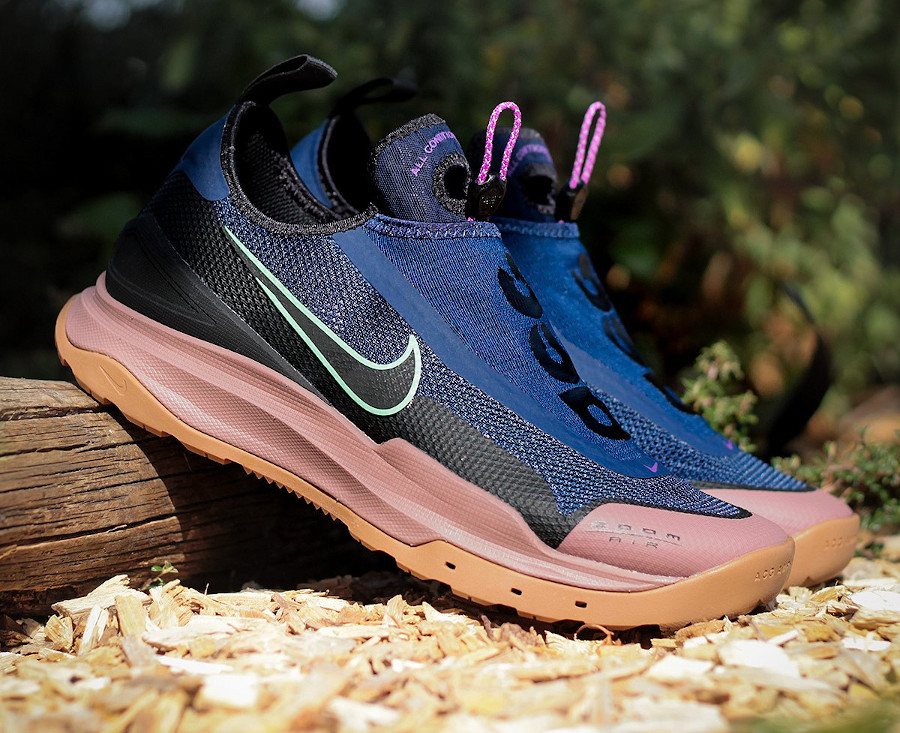 nike acg air zoom ao fusion violet challenge red