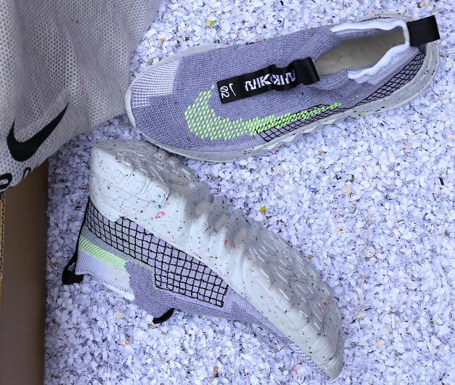 Nike Space Hippie 02 en débris spaciaux grise et vert fluo (2)