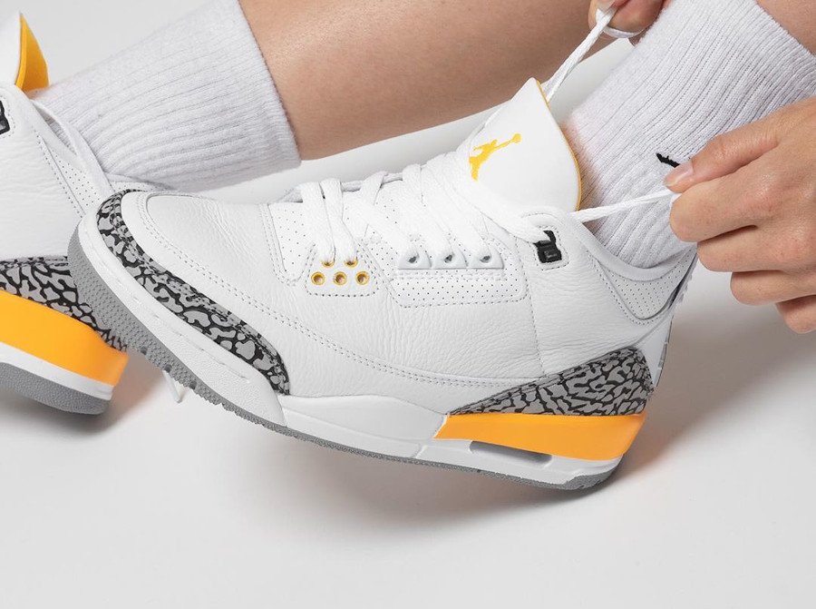 jordan retro 3 blanche