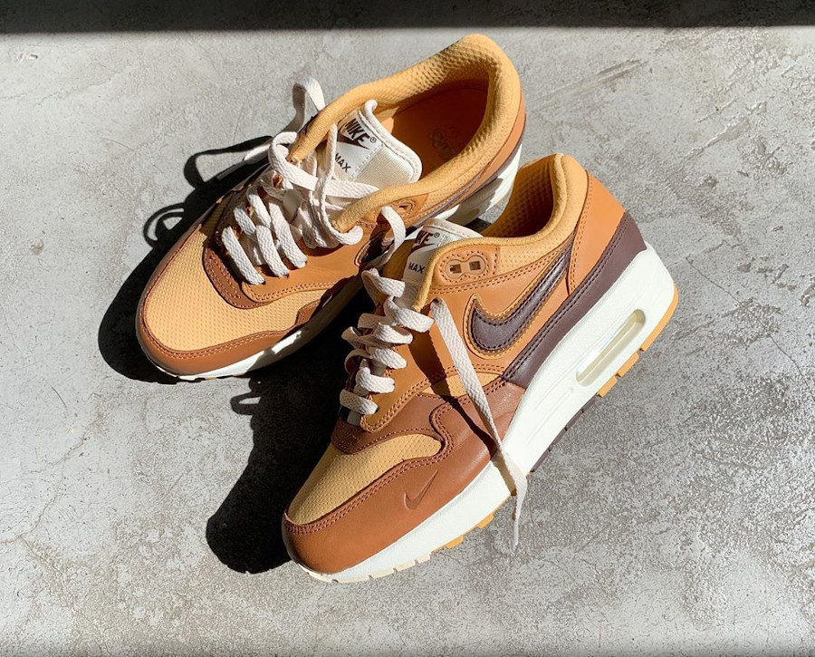 snkrs air max 1