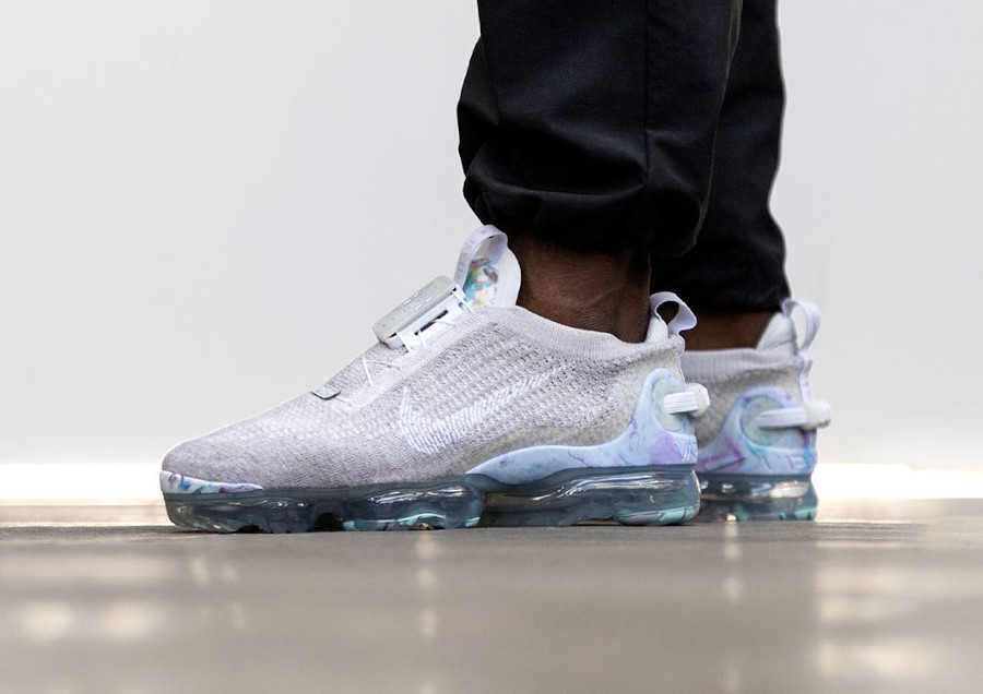 Nike Air Vapormax 2020 Flyknit grise homme (2)