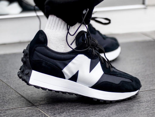 Que vaut la New Balance 327 MS327CPG Black White