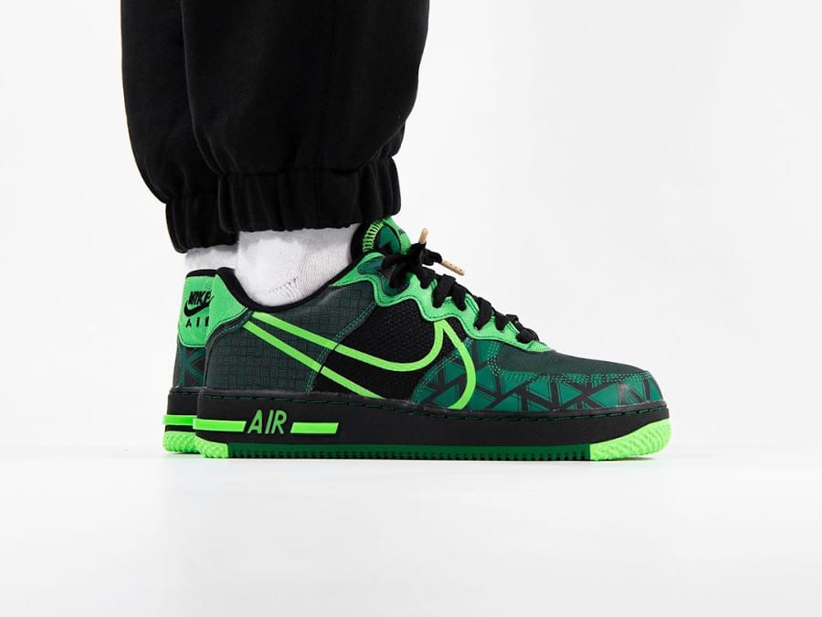 Air force 1 virgule store noir