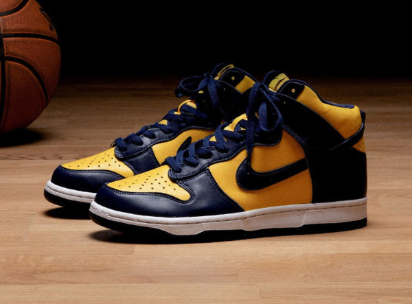 CZ8149 700 que vaut la Nike Dunk High SP Michigan Maize Blue 2020