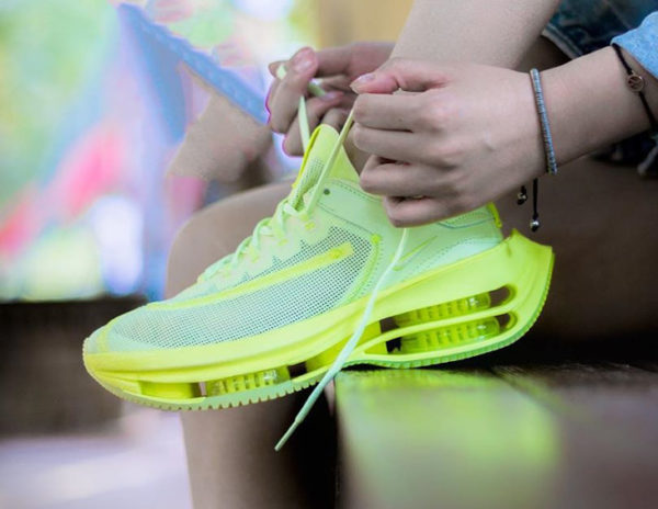 zoom 2k jaune