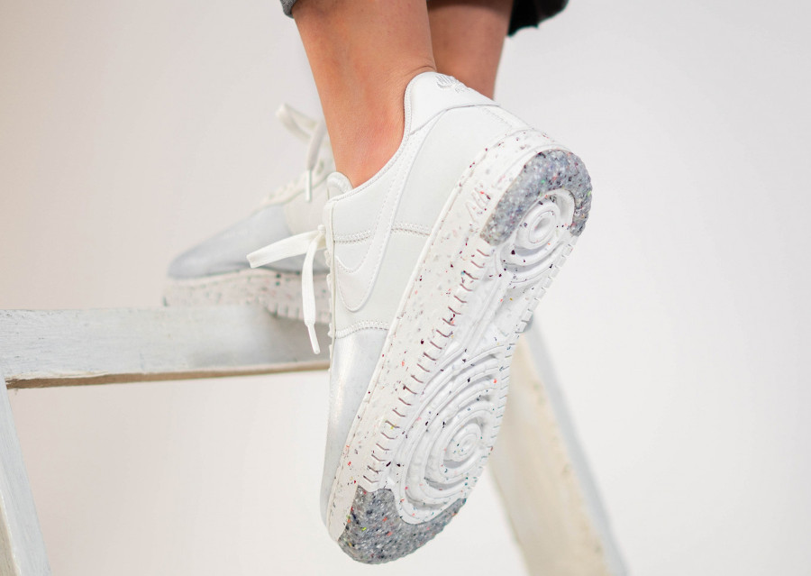 Nike Air Force 1 femme recyclée blanche (2)