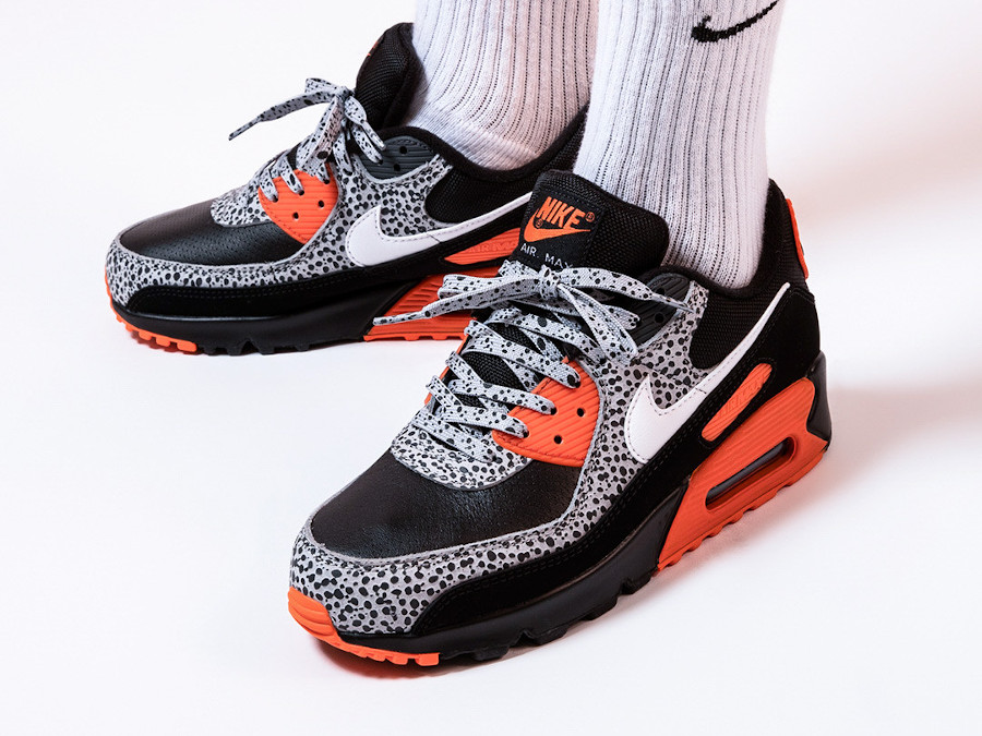 air max orange et noir