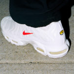 Nike Air Max Tuned 1 World Famous blanche et rouge (3)