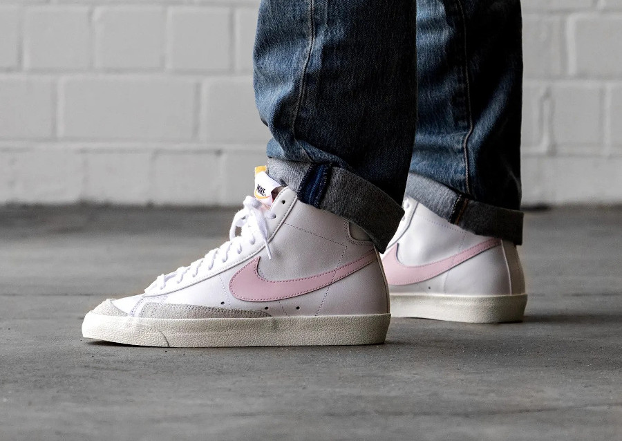 Nike Blazer Mid '77 Vintage White Pink Foam pas cher