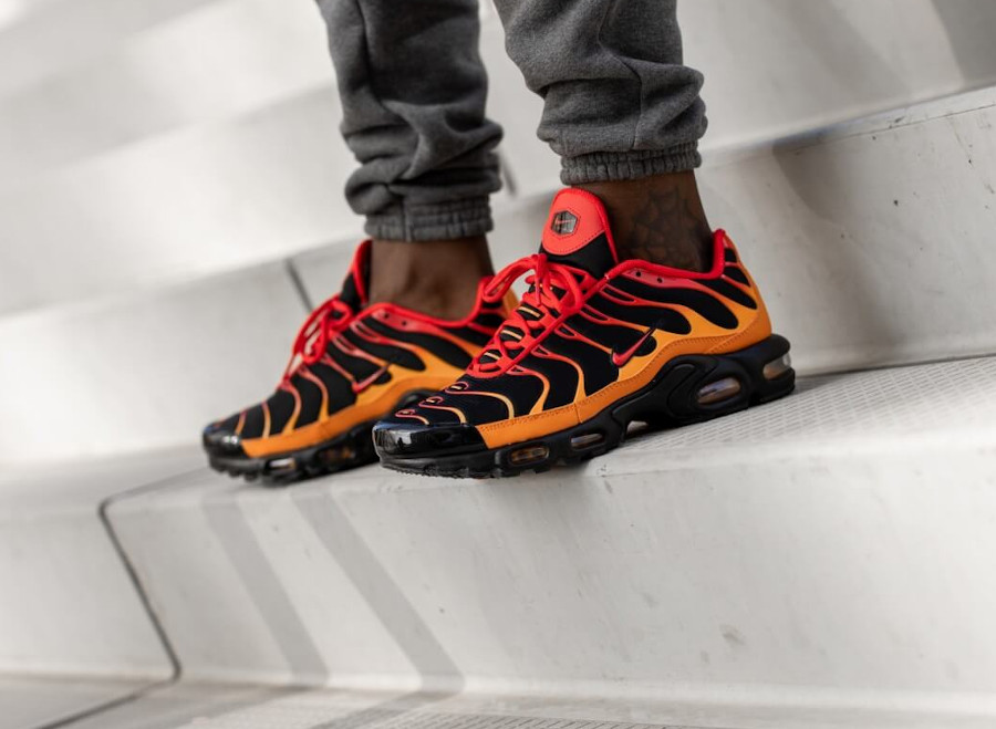 Air max plus tuned 1 lava clearance